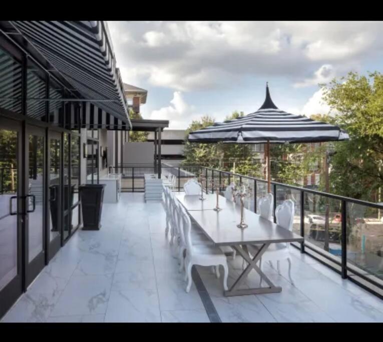 Ferienwohnung Luxury Midtown Atlanta Retreat- Balcony Gym And Pool By Ponce City Market & Atlantic Station Exterior foto